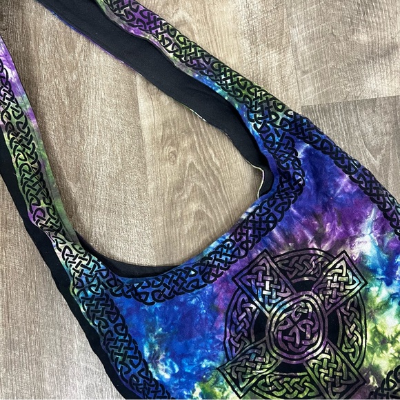 Brandless Handmade Tie Dye Celtic Knot Crossbody Hobo Tote Bag - Picture 13 of 14